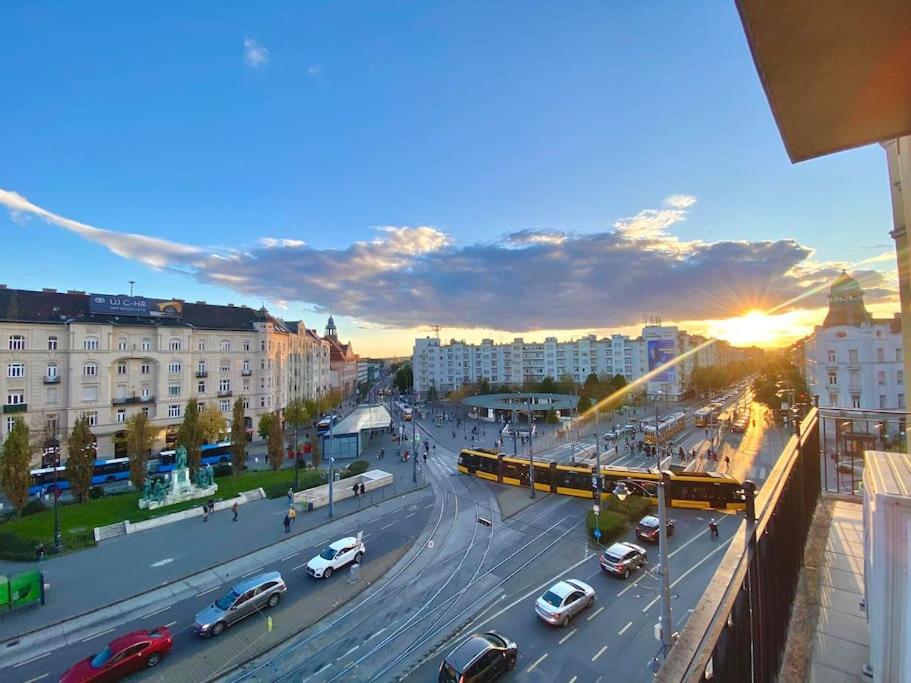 Luxury Buda Lejlighed Budapest Eksteriør billede